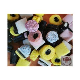 Confiserie réglisse pâte d'amande De la marque Suntjens  Zan anglais..