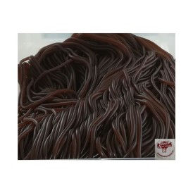 Confiserie gélifiée Marque Trading Compagny B.V Spaghetti saveur cola.