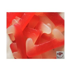 Confiserie gélifiée gomme molle marque Lutti dents de Dracula gommeux.