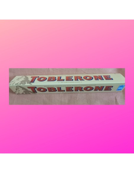 Confiserie Chocolat Marque Toblerone Tablette de chocolat davidetsessa